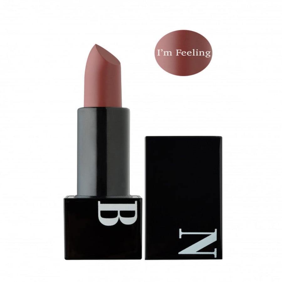 Noura Bouaoud, creamy matte velvet lipstick, soft on the lips, I'm feeling