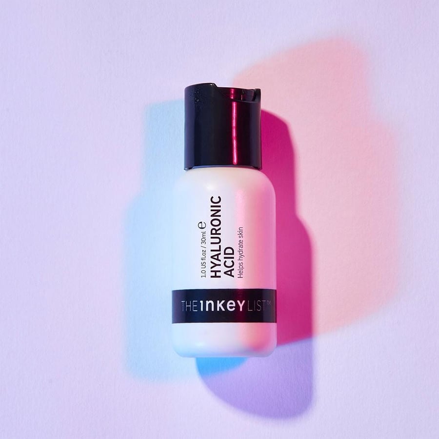 This Enki Light Skin Hydrating Serum with Hyaluronic Acid 30 ml