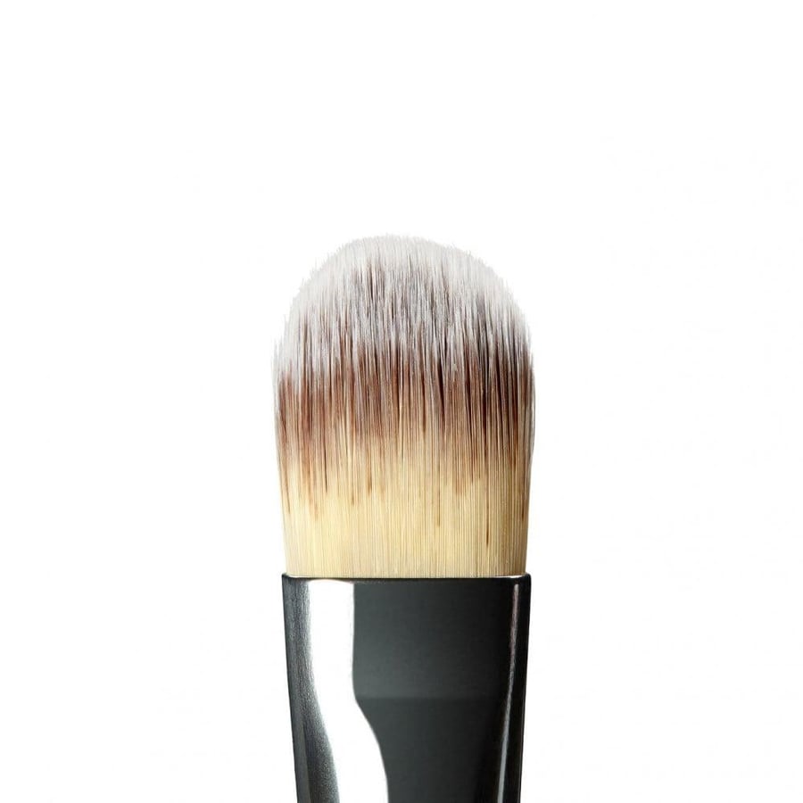 Anastasia Beverly Hills Creamy Eyeshadow Brush A4