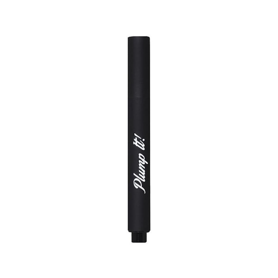 Lip augmentation with hyaluronic acid with 3 ml