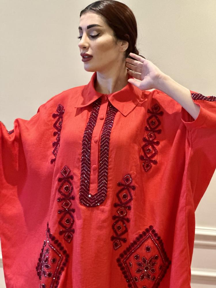 فستان لينن أحمر مزين كرستال عنابي