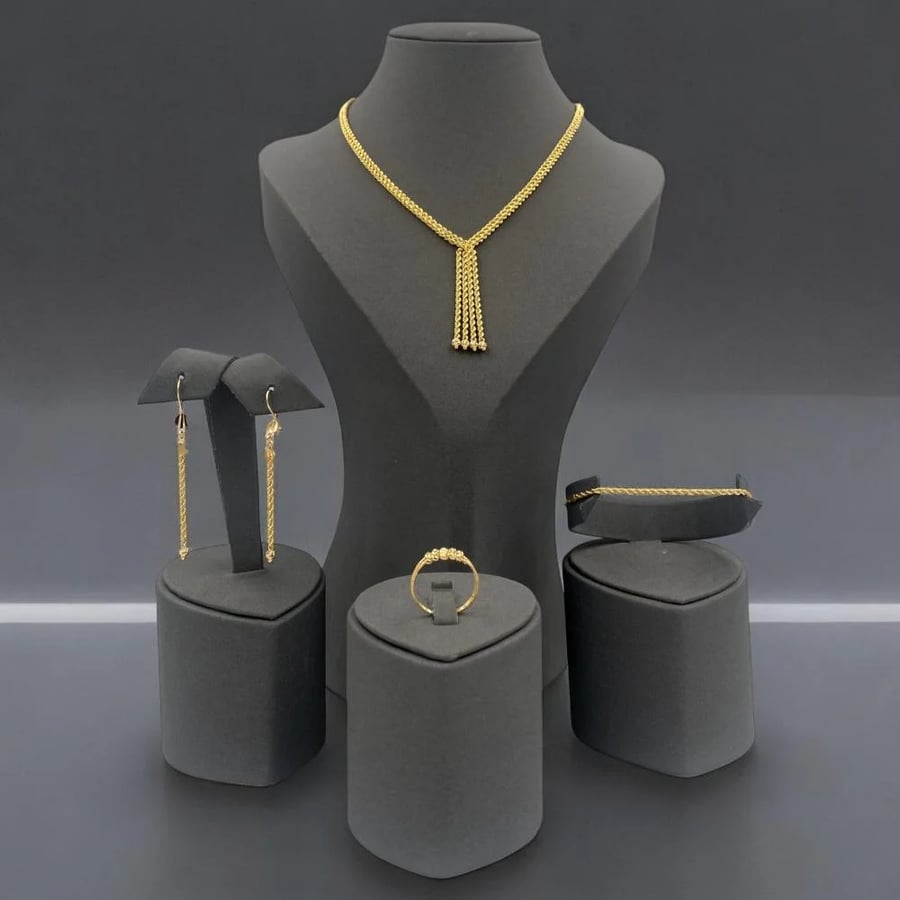 Gold jewelry set 21 karat weight 12 grams