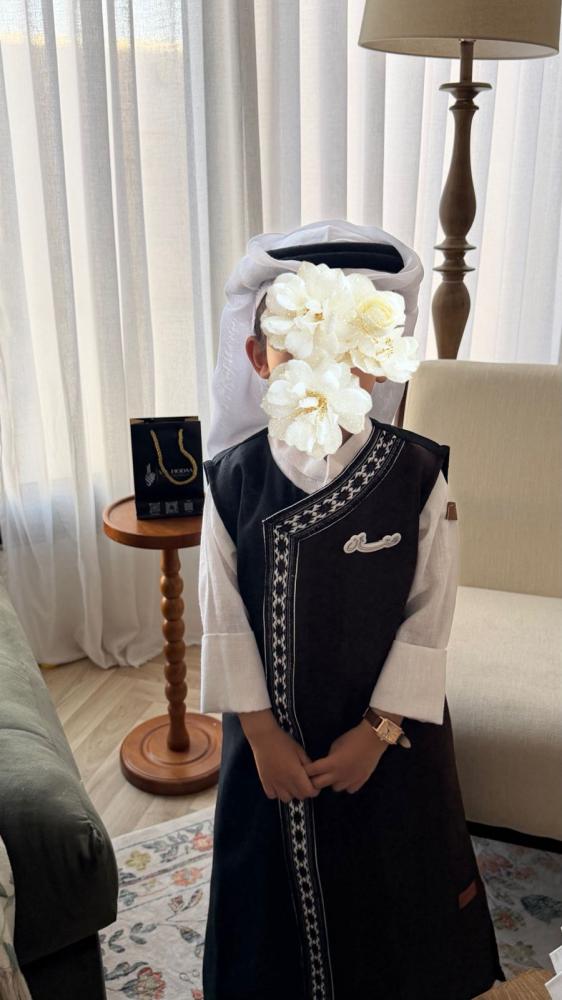 دقلة أطفال  بني  وأسود  تصميم جديد