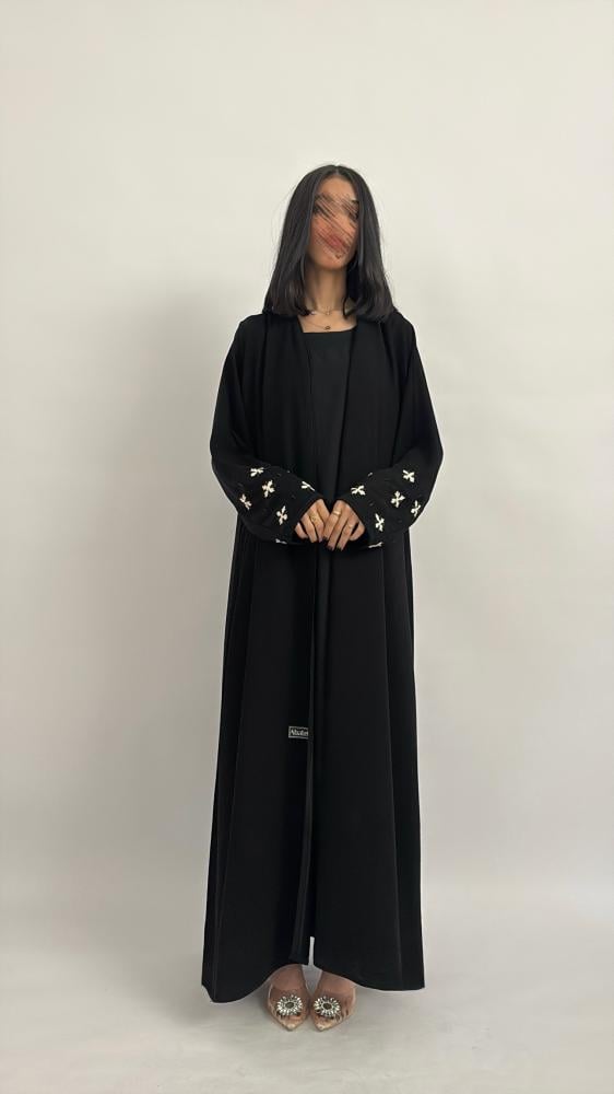 122 عباية لونا