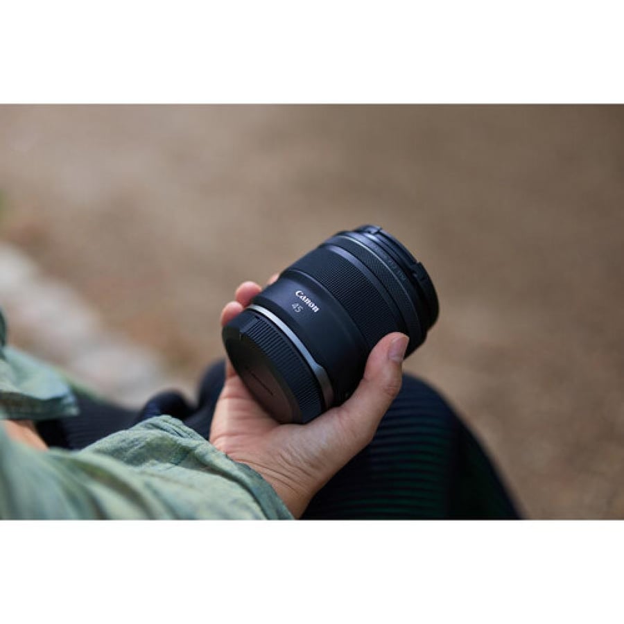 Canon 45mm f/1.2 STM Lens (Canon RF)
