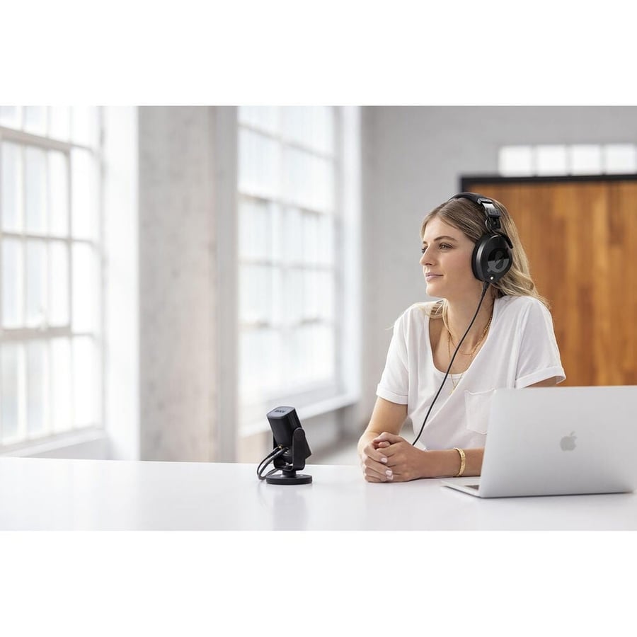 Rode NTH-100 Professional Closed-Back Over-Ear Headphones (Black)