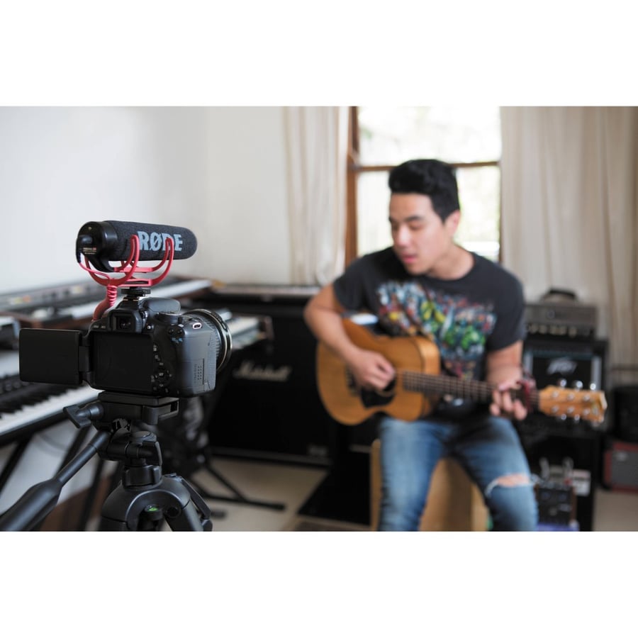 Rode VideoMic GO Lightweight On-Camera Microphone