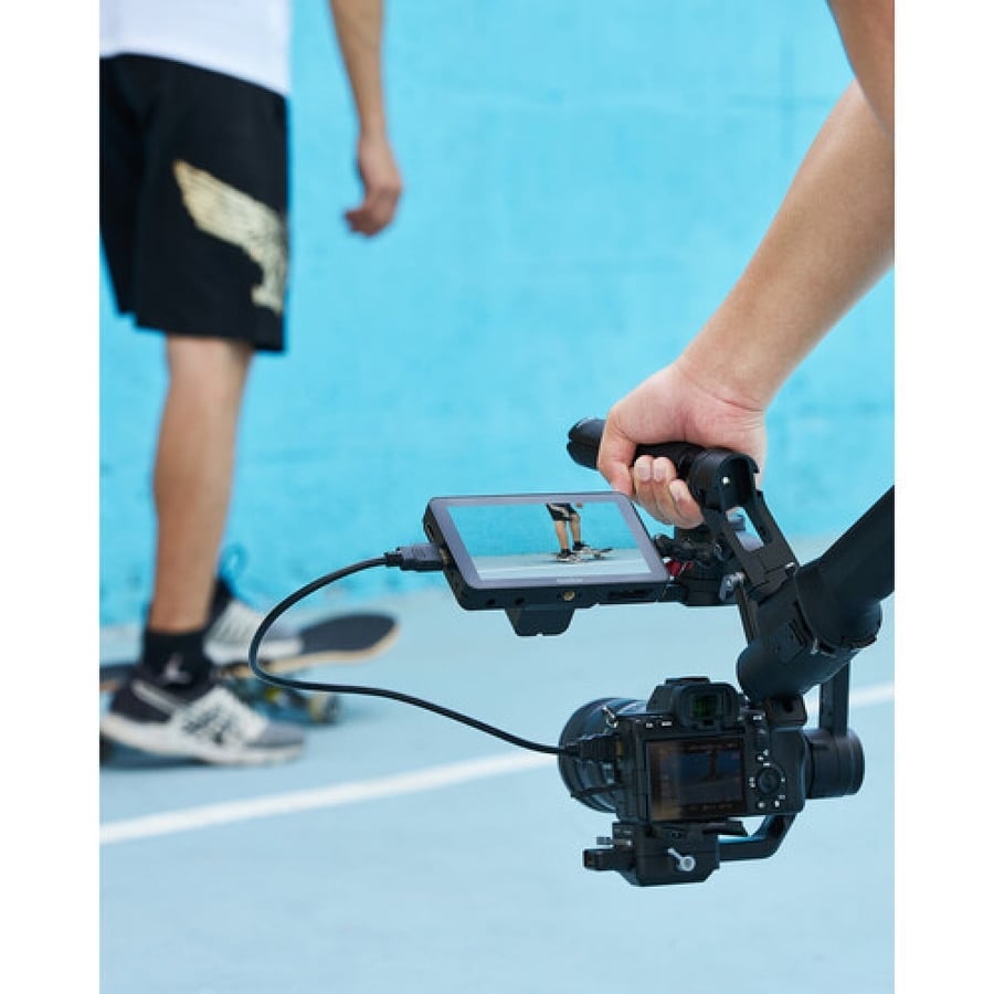 Godox GM6S 5.5" 4K HDMI Touchscreen Ultrabright On-Camera Monitor