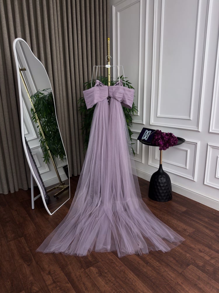 فستان نسائي سهره راقي لون واحد Dior