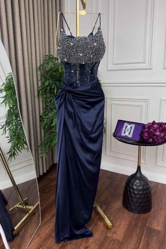 فستان نسائي Dior