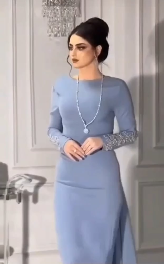 فستان فضي