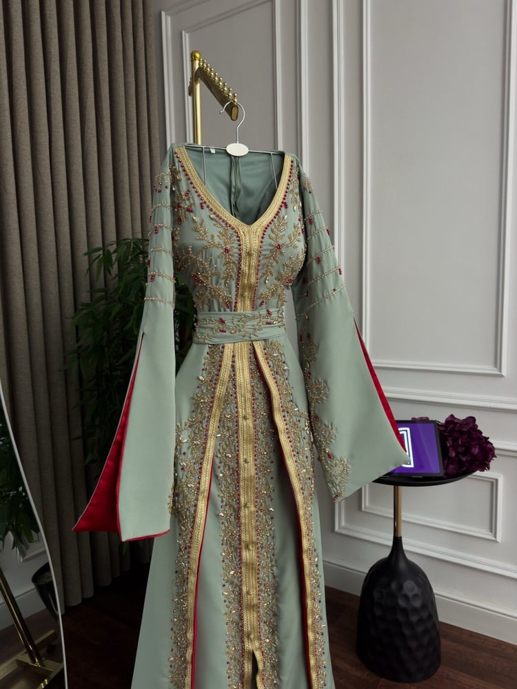 جلابية نسائية راقي لون واحد Dior