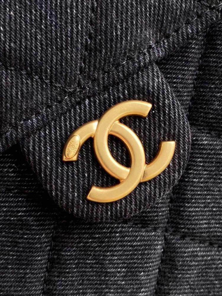 Chanel AS5293 Quilted Hobo Drawstring Bag