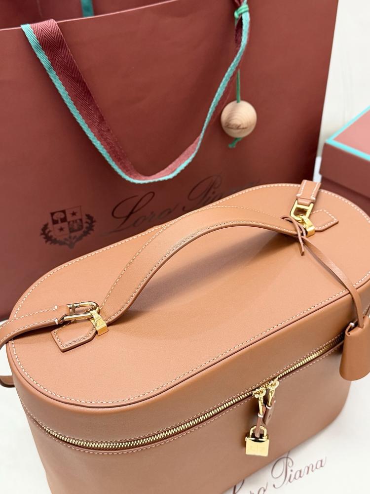 Loro Piana Large Vanity Case in Grained Leather