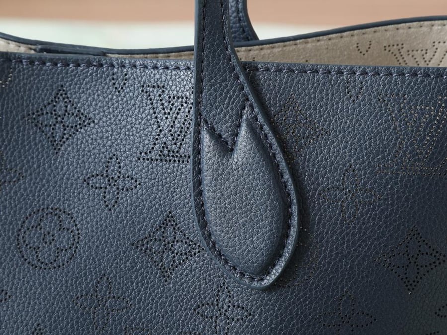 LV Tote Bag with Removable Pouch