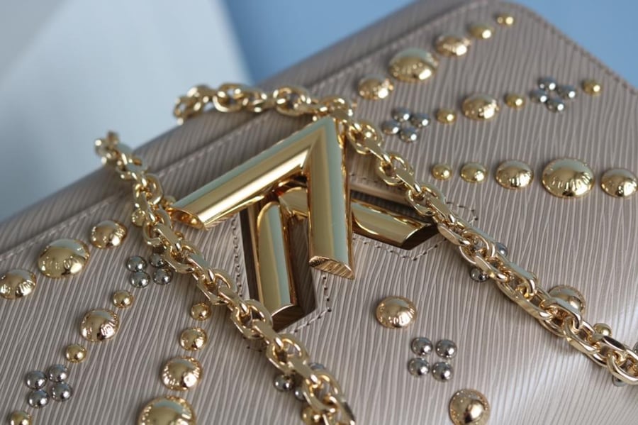 LV Twist Studded 23cm