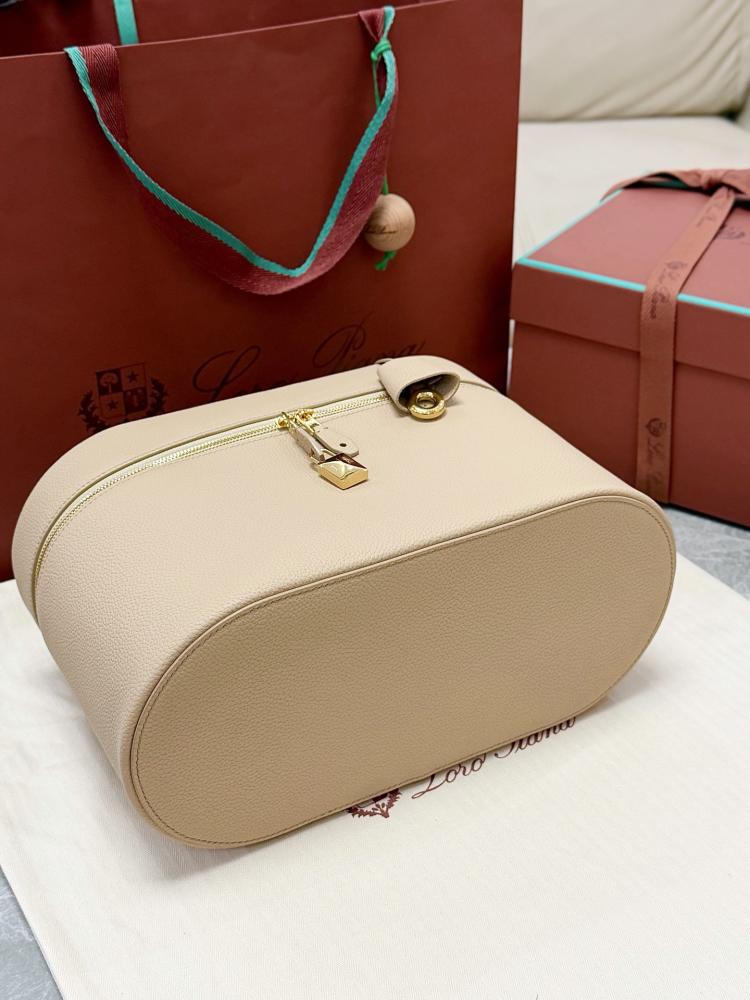 Loro Piana Large Vanity Case in Grained Leather