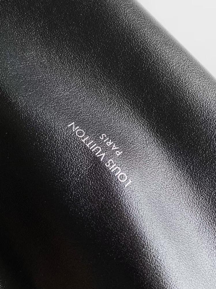 LV Hobo Bag 36cm