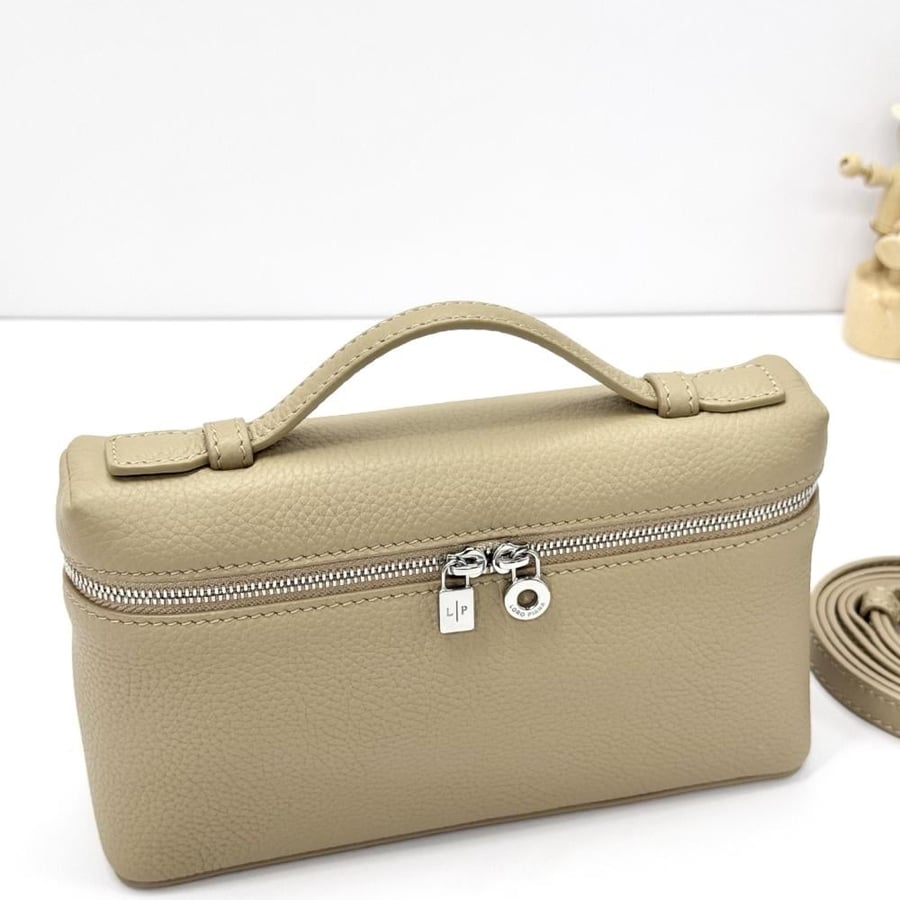 Loro Piana Extra Pocket L19 Vanity Case Collection