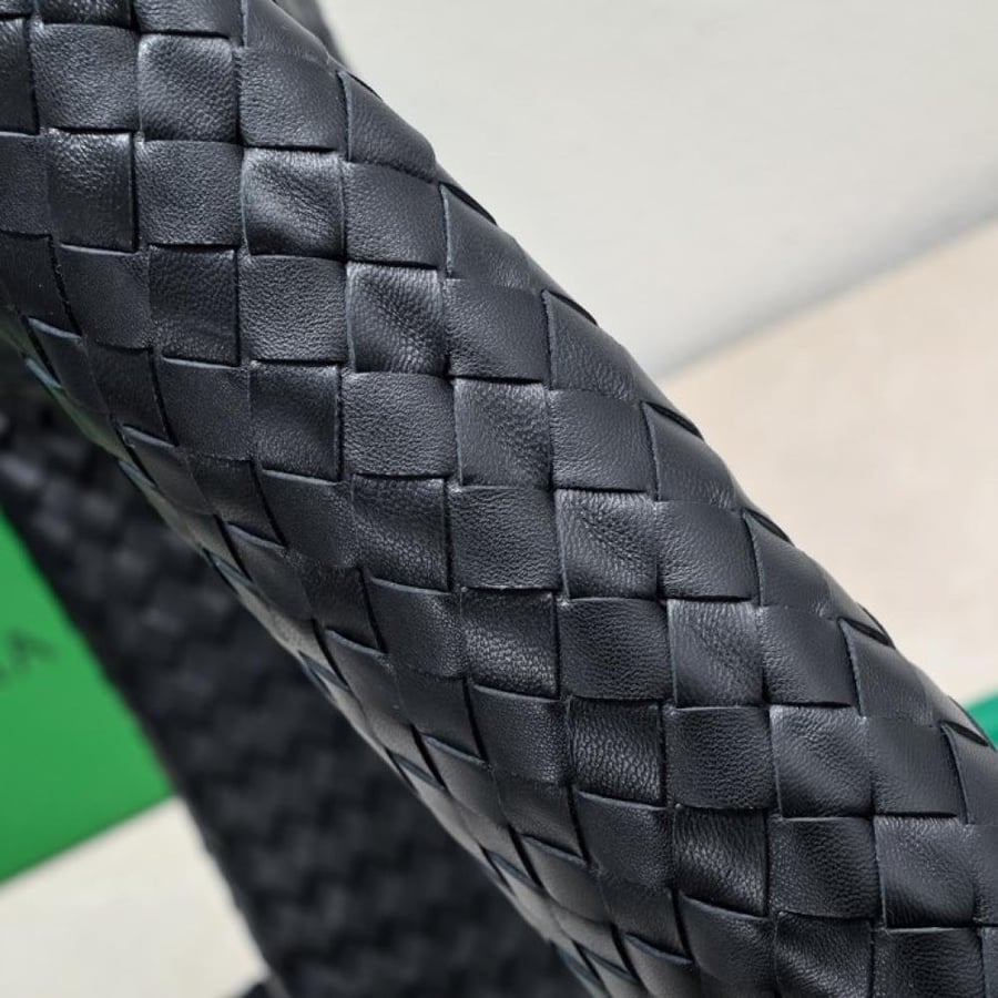 BV New Large Hop Bag 54cm