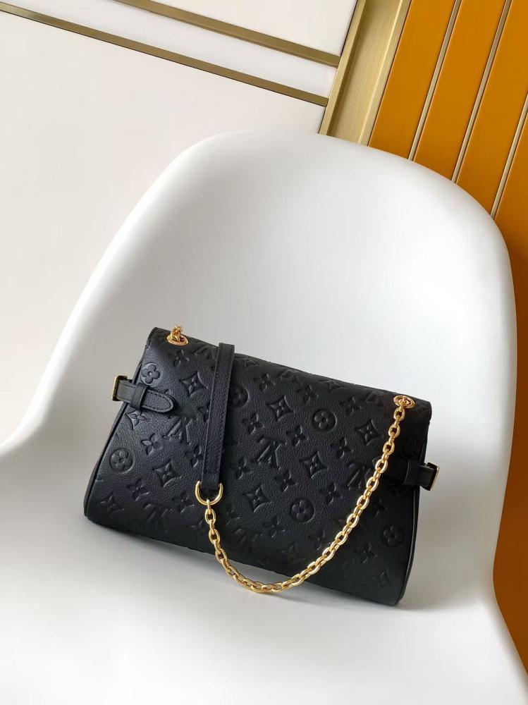 LV Lock Shoulder Bag 29.5*18.5*9.5cm
