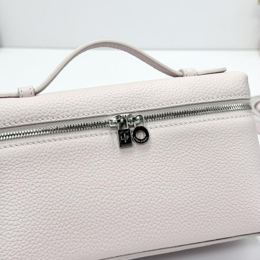 Loro Piana Extra Pocket L19 Vanity Case Collection