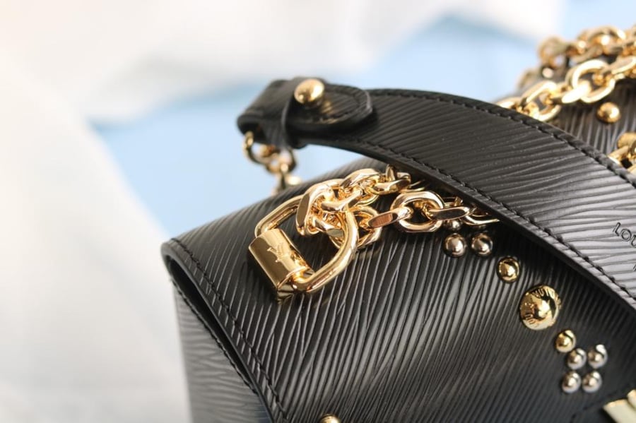 LV Twist Studded 23cm