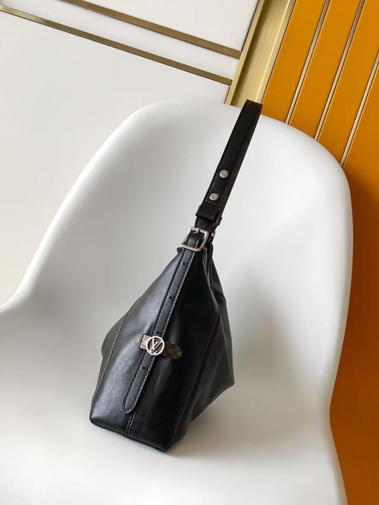 LV Hobo Bag 36cm