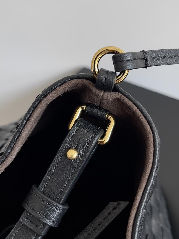 BV Pinacoteca Bag 24cm