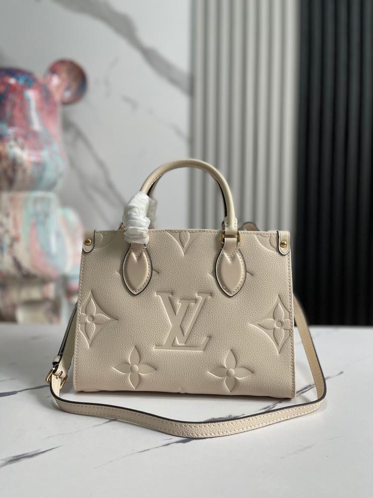 LV Tote Bag - 251911.5cm