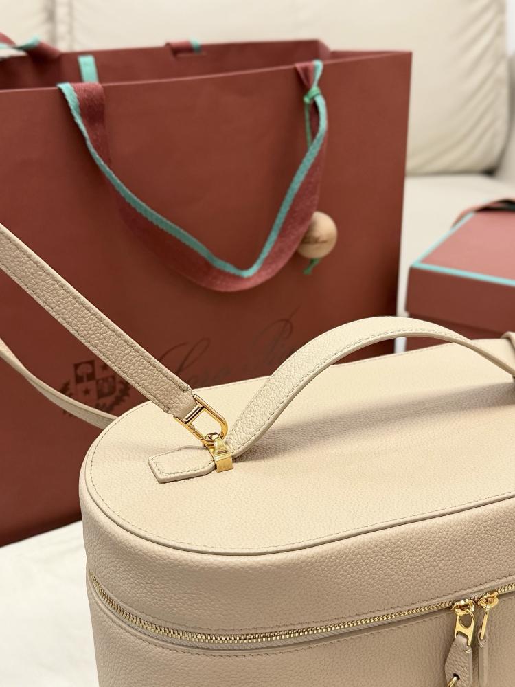 Loro Piana Large Vanity Case in Grained Leather
