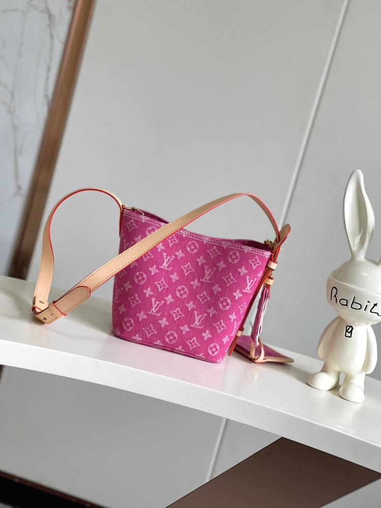LV Bucket Bag Monogram Jacquard 18cm