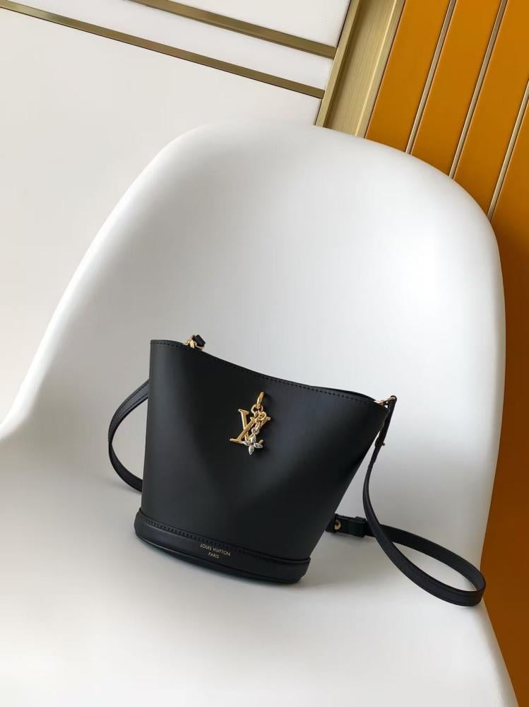LV Nano Bucket Bag 17.5cm