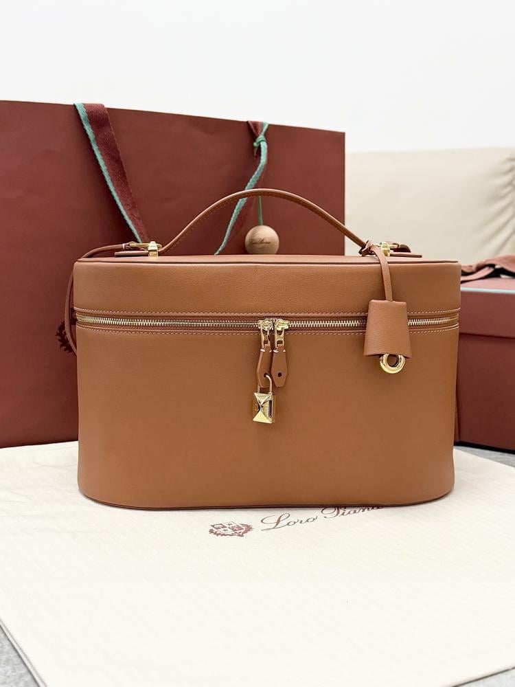 Loro Piana Large Vanity Case in Grained Leather