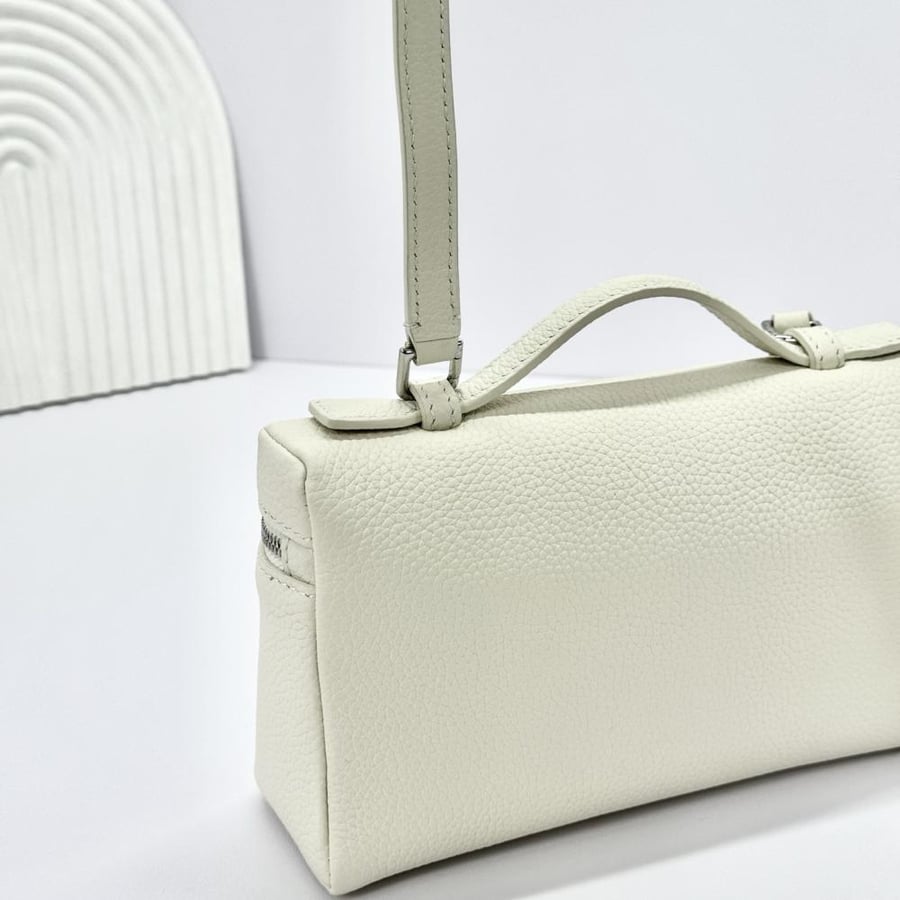 Loro Piana Extra Pocket L19 Vanity Case Collection