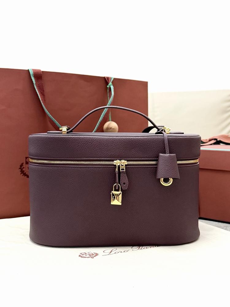 Loro Piana Large Vanity Case in Grained Leather