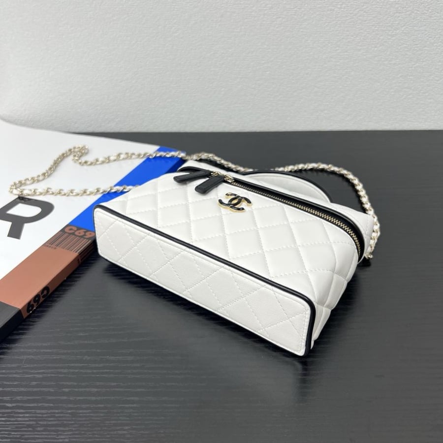 Chanel Quilted Grained Leather Vanity Case