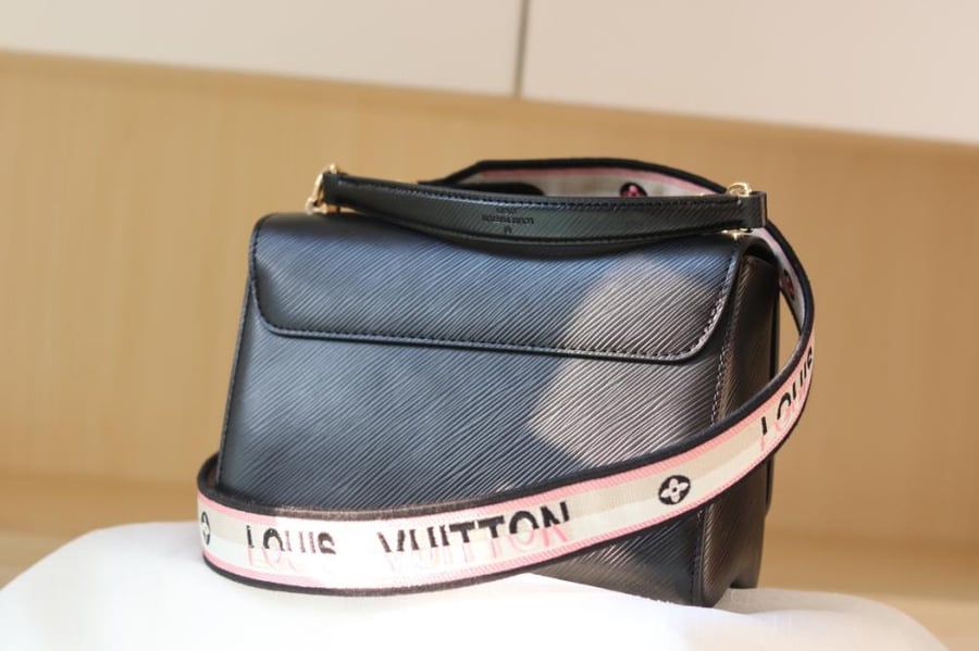 LV Twist Sporty Strap 23cm