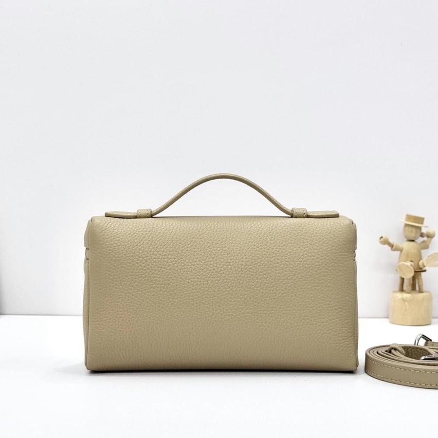Loro Piana Extra Pocket L19 Vanity Case Collection
