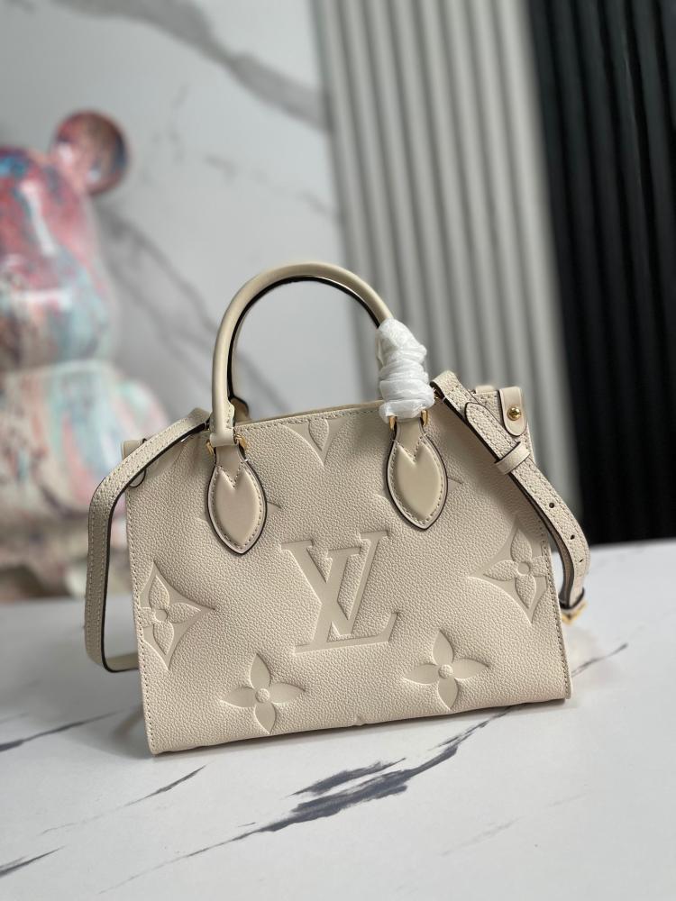 LV Tote Bag - 251911.5cm