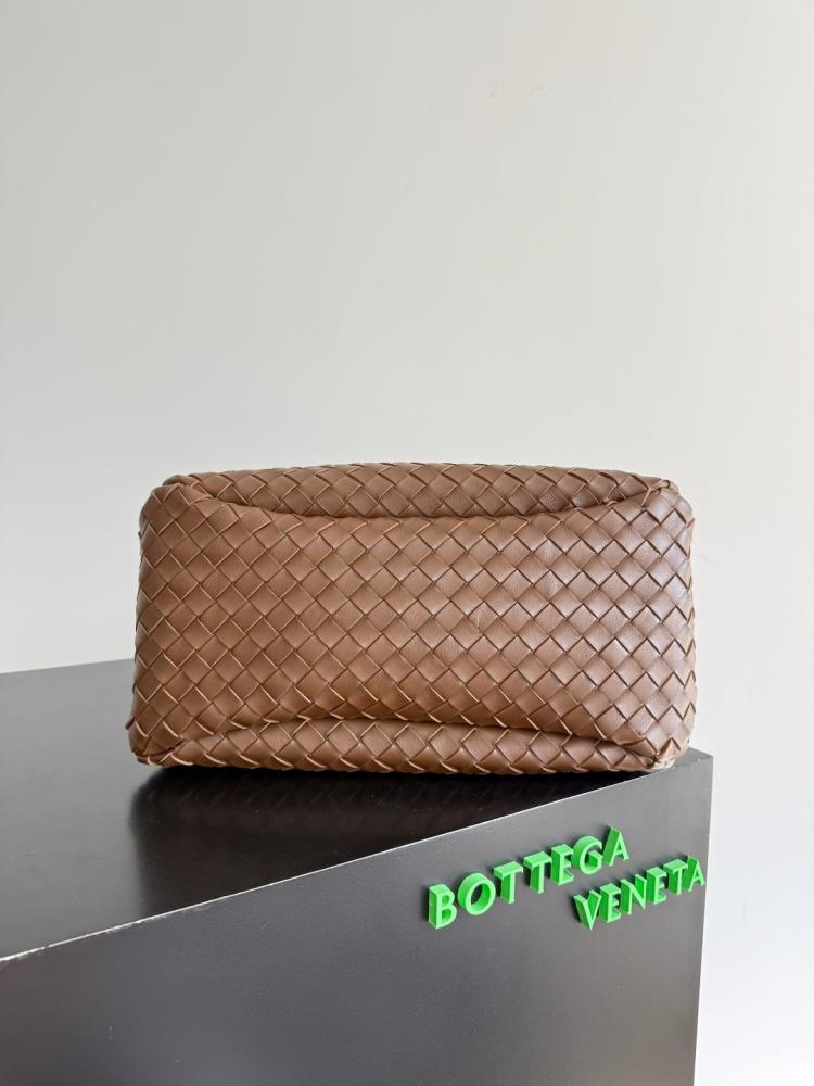 BV Campana Shoulder Bag 39cm