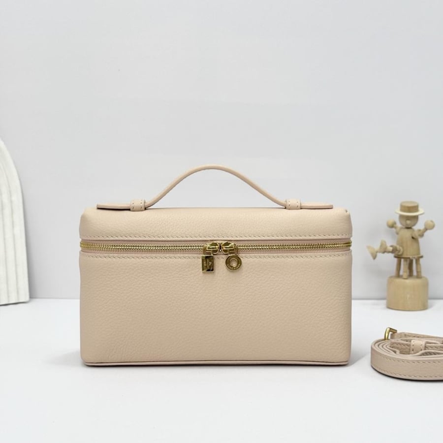 Loro Piana Extra Pocket L19 Vanity Case Collection