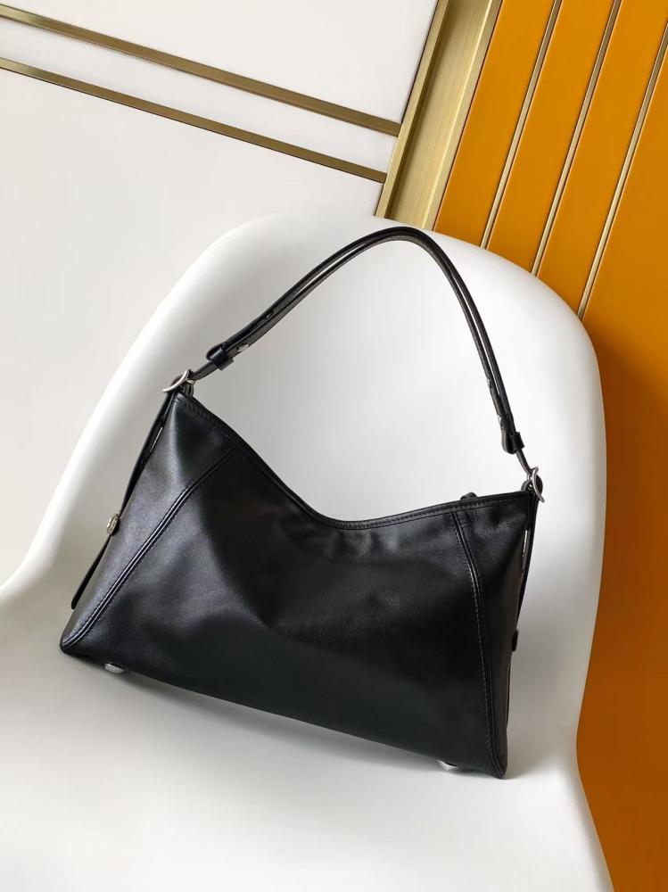 LV Hobo Bag 36cm