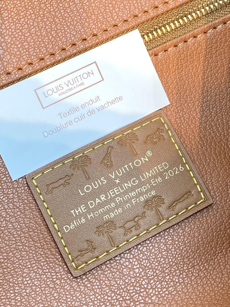LV Pochette Voyage 28cm