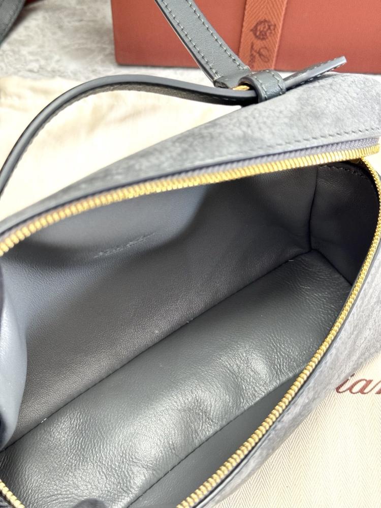 Loro Piana Extra Pocket L19 Vanity Case Collection