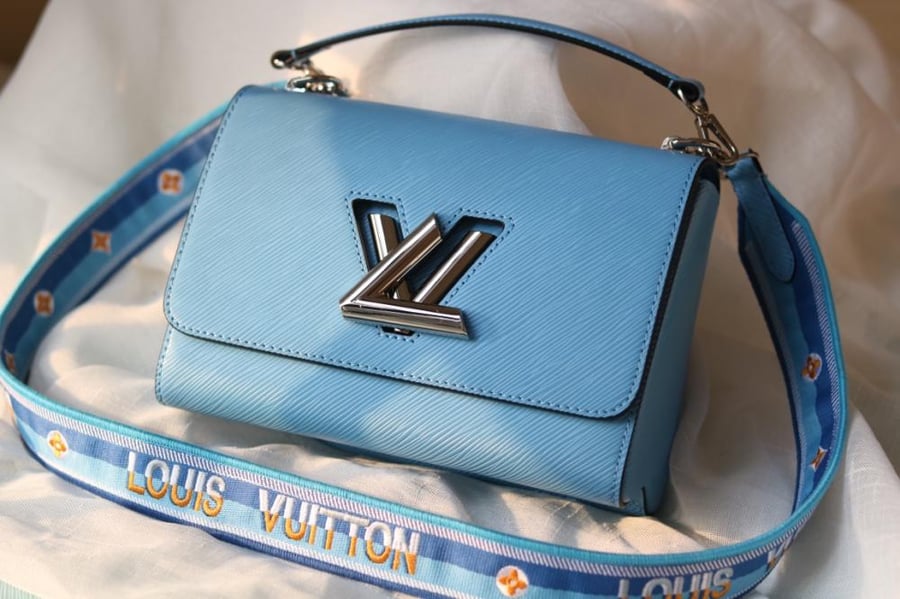 LV Twist Sporty Strap 23cm