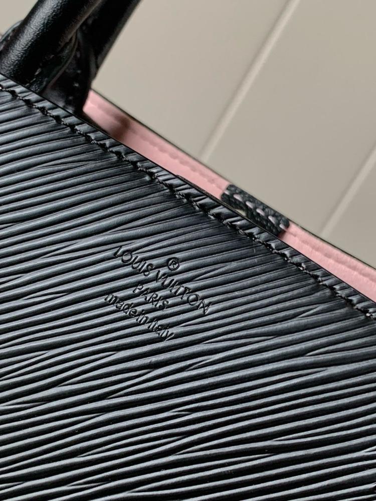 لويس فيتون إبي الأسود | Louis Vuitton Black Epi