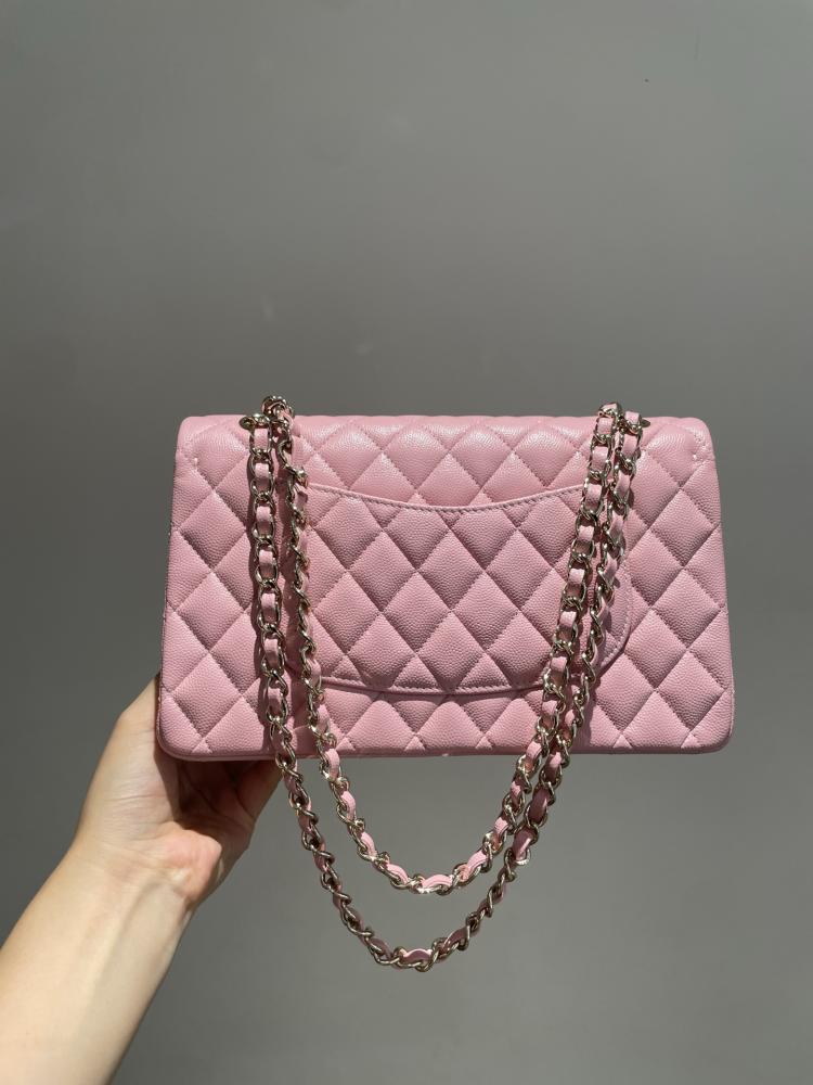 شانيل كلاسيك فلاب الوردي الكافيار | Chanel Pink Caviar Classic Flap