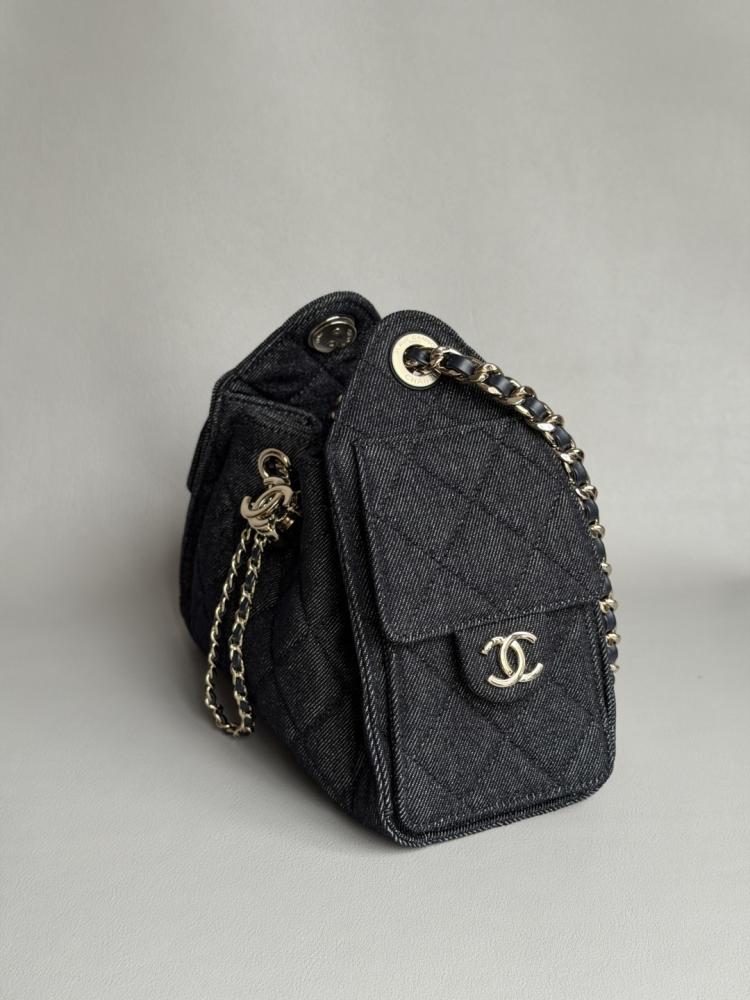 شانيل 25 الدنيم الغامق ميني | Chanel Dark Denim 25 Mini Bag