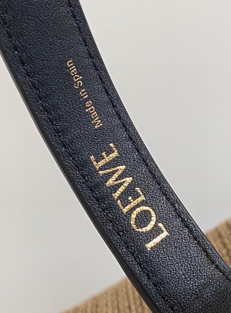 لويفي كيوبي المطرزة الأسود | Loewe Black Embroidered Cubi